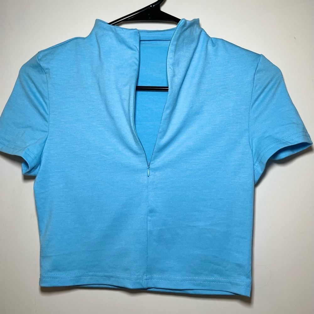 Baby blue crop top